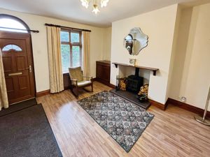 lounge- click for photo gallery